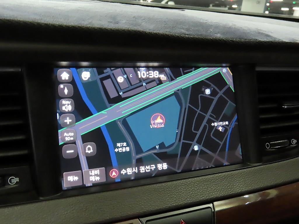 Kia K7 — photo 13