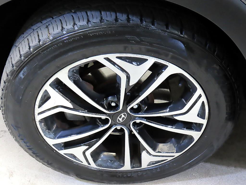 Hyundai Santafe — photo 20