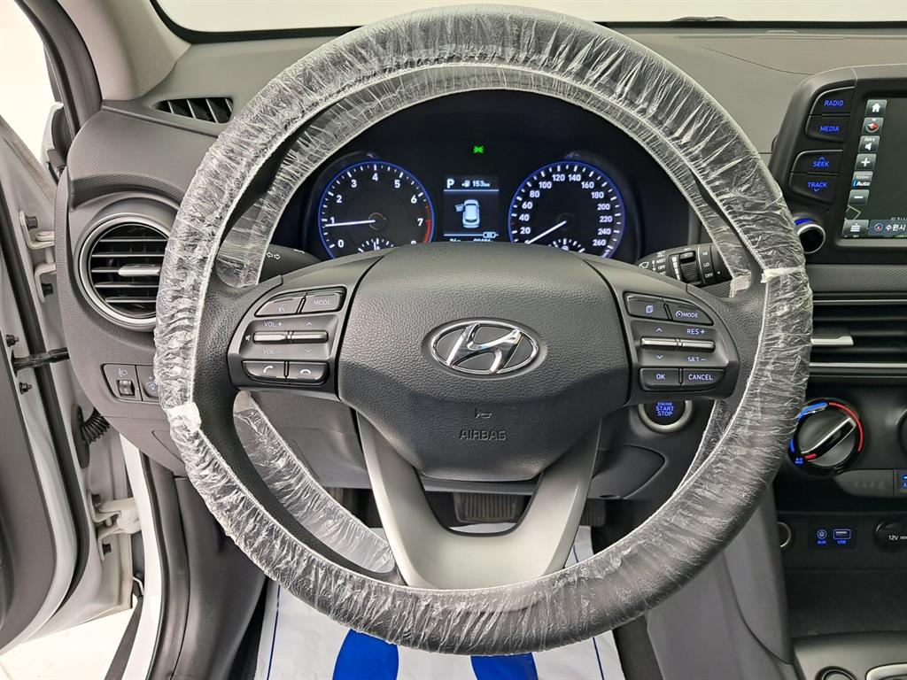 Hyundai Kona — photo 07