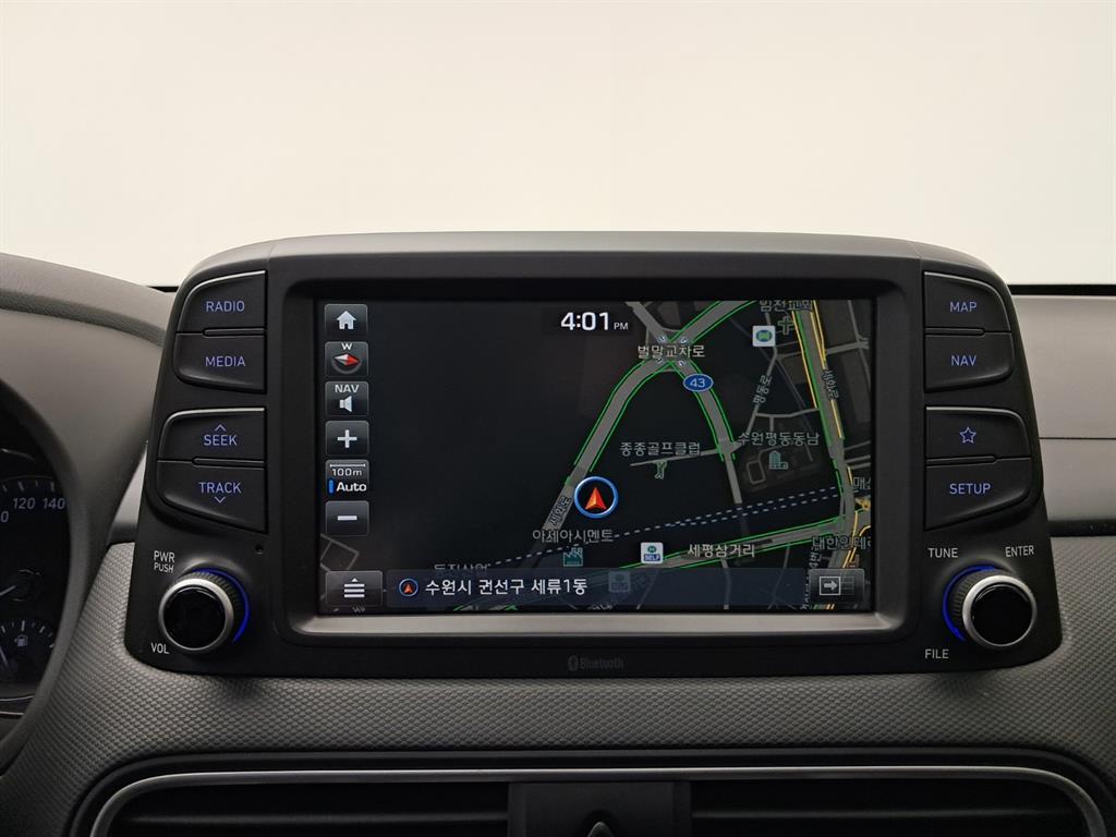 Hyundai Kona — photo 09