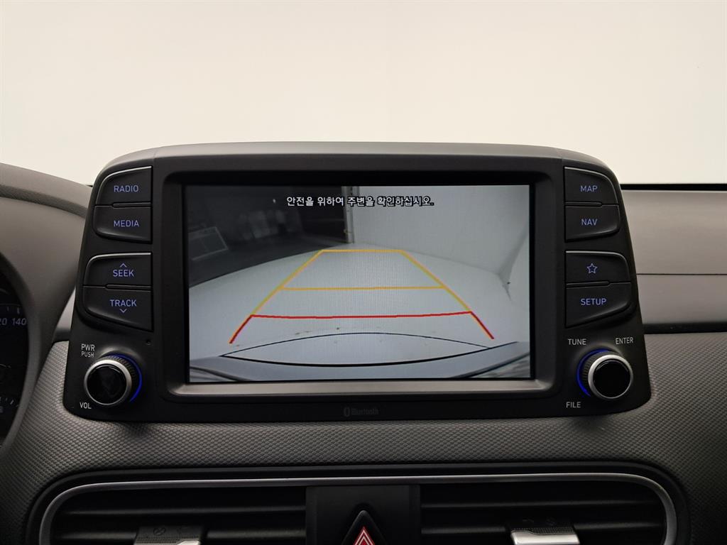 Hyundai Kona — photo 10