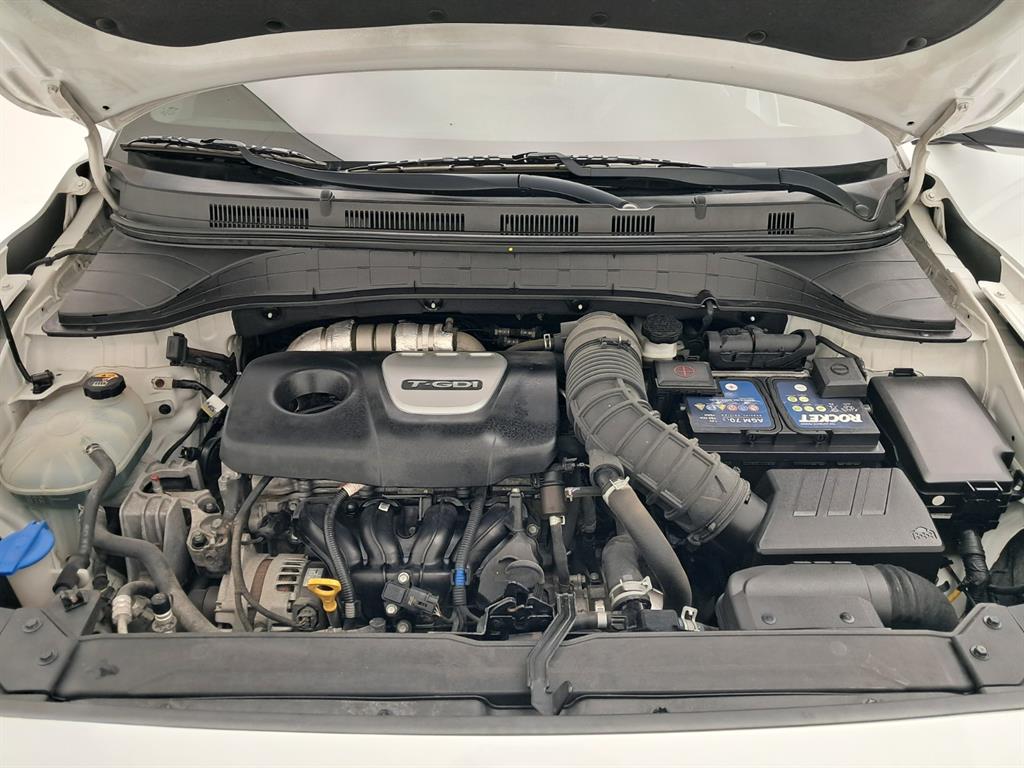 Hyundai Kona — photo 19