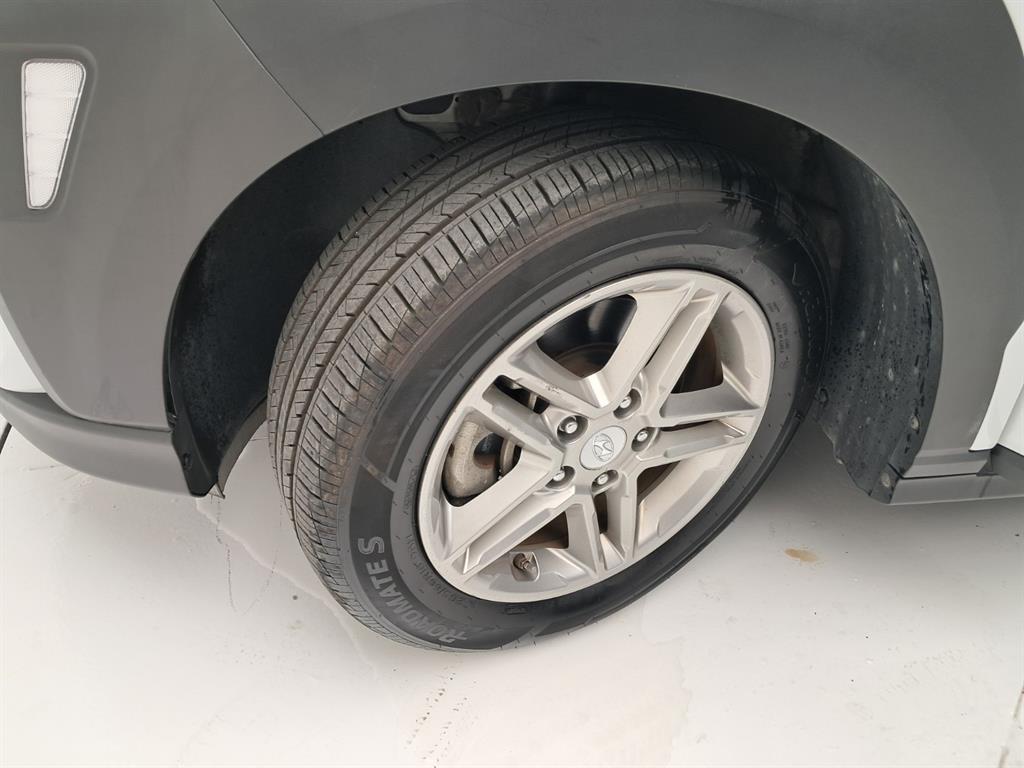 Hyundai Kona — photo 20