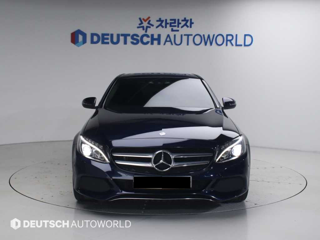 Mercedes-Benz C-Class — photo 03