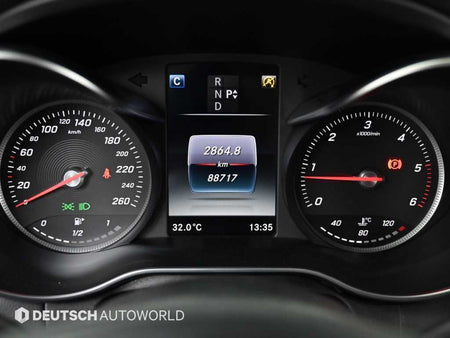 Mercedes-Benz C-Class — photo 08