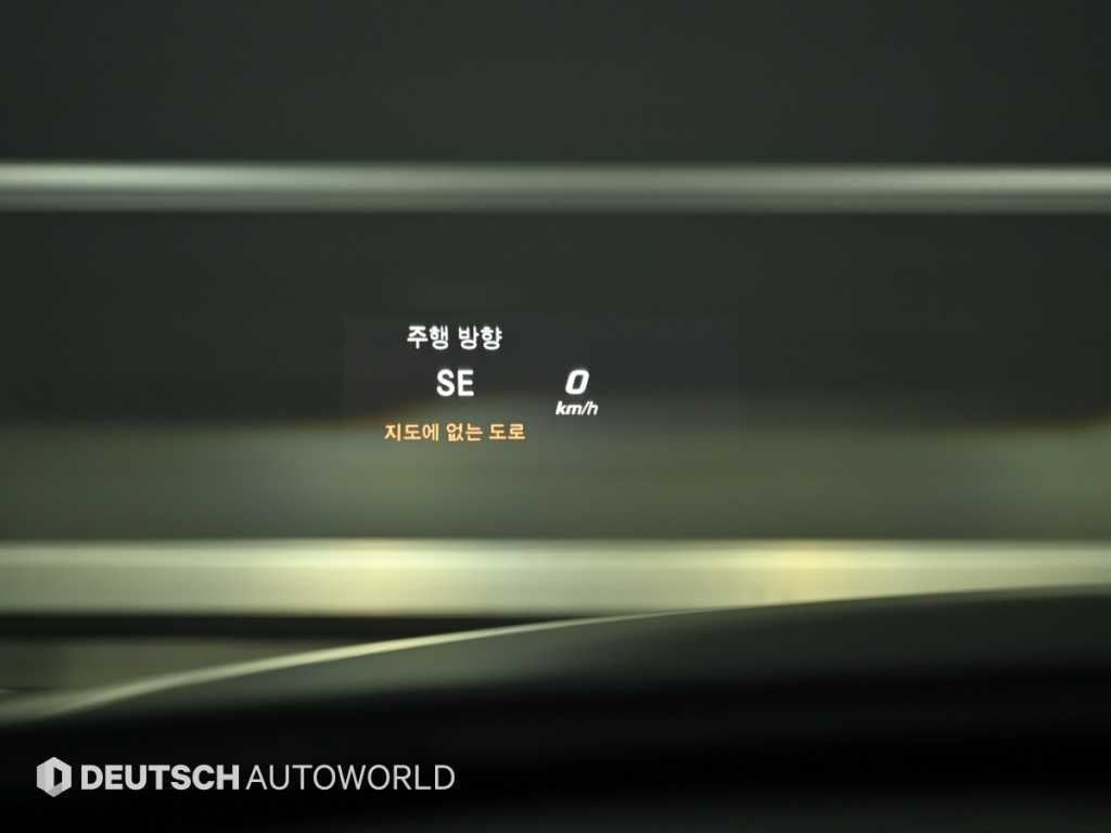 Mercedes-Benz C-Class — photo 17