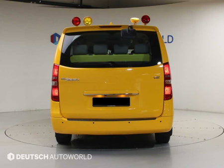 Hyundai Starex — photo 04