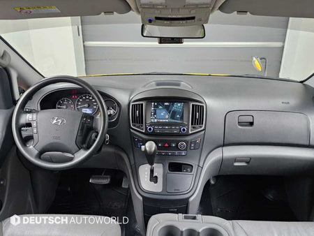 Hyundai Starex — photo 07