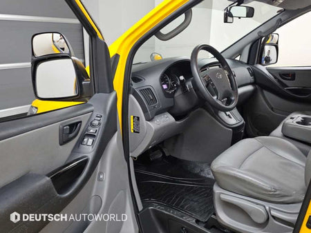 Hyundai Starex — photo 11