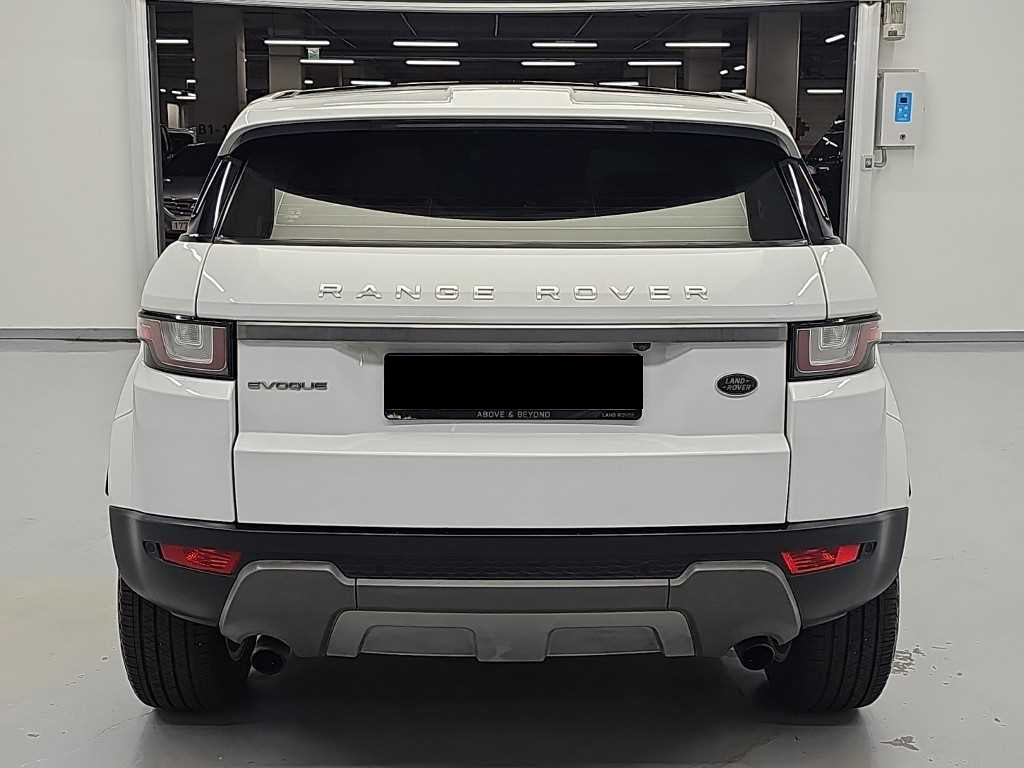 Land Rover Range Rover Evoque — photo 03