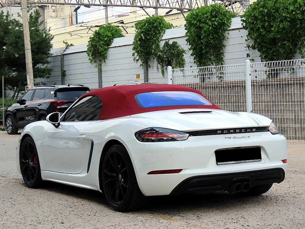 Porsche 718 — photo 03
