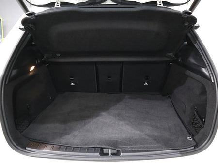 Mercedes-Benz EQA — photo 17