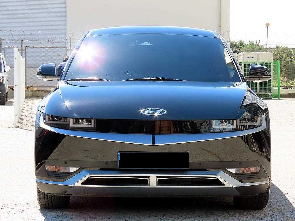 Hyundai Ioniq5 — photo 01