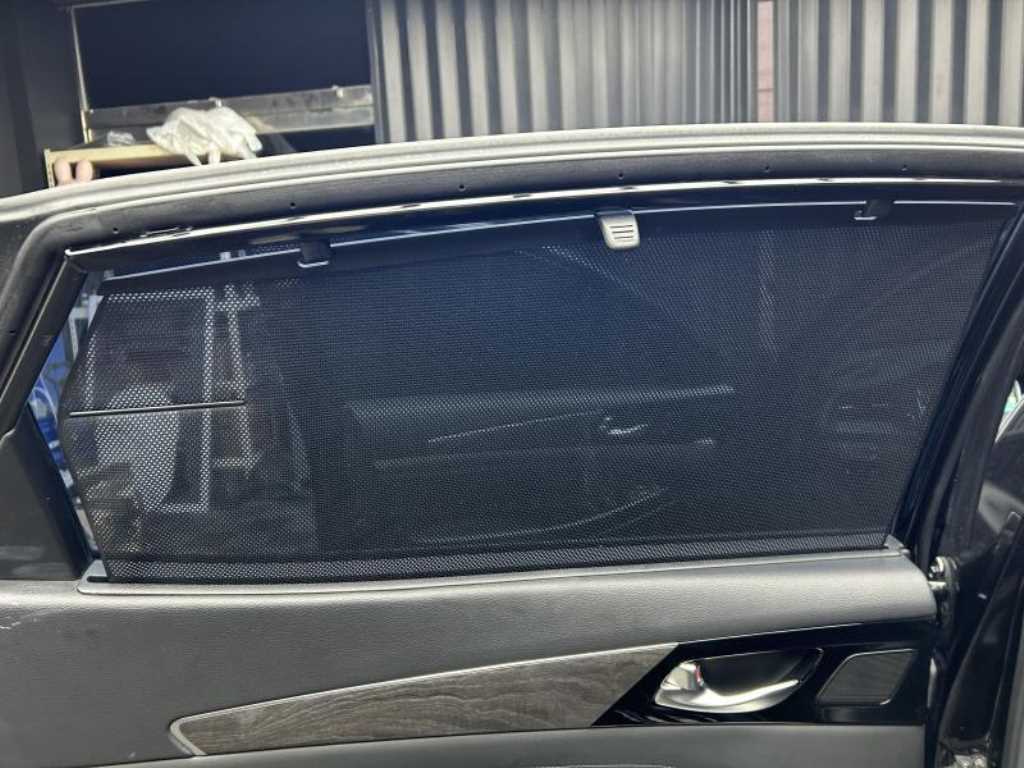 Kia K7 — photo 07