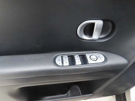 Hyundai Ioniq5 — photo 08