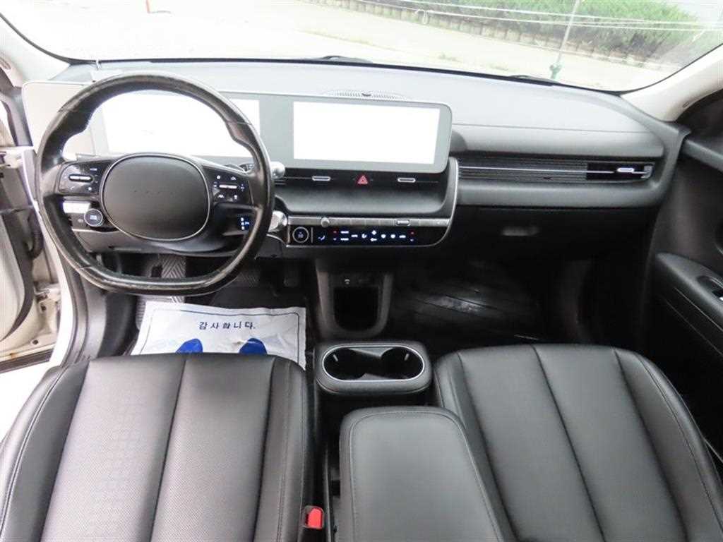 Hyundai Ioniq5 — photo 10