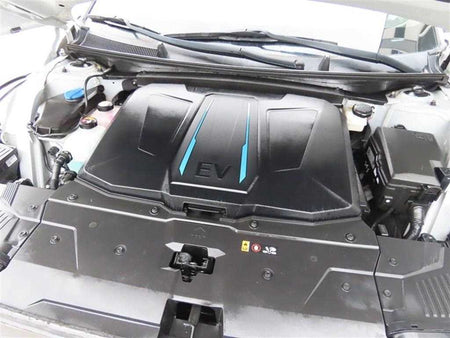 Hyundai Ioniq5 — photo 20