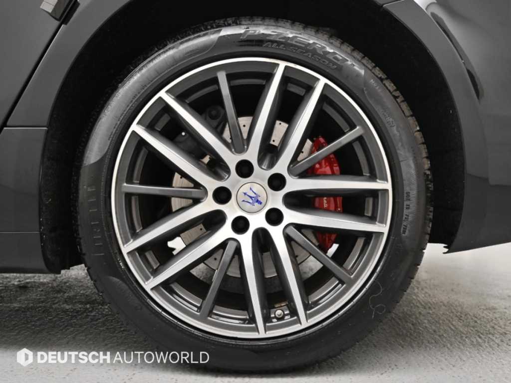 Maserati Ghibli — photo 05
