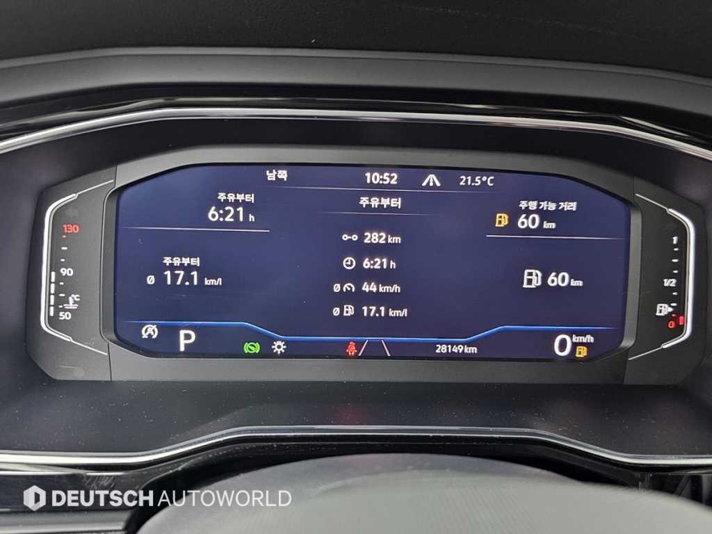 Volkswagen Jetta — photo 08