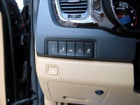 Kia Carnival — photo 12