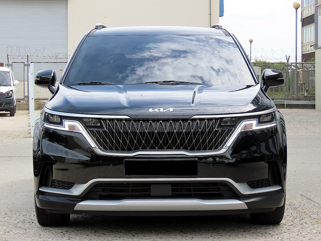 Kia Carnival — photo 01