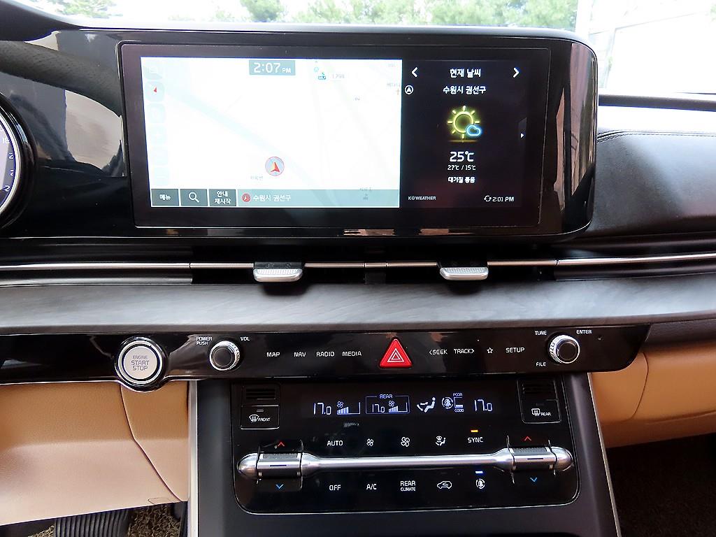 Kia Carnival — photo 14