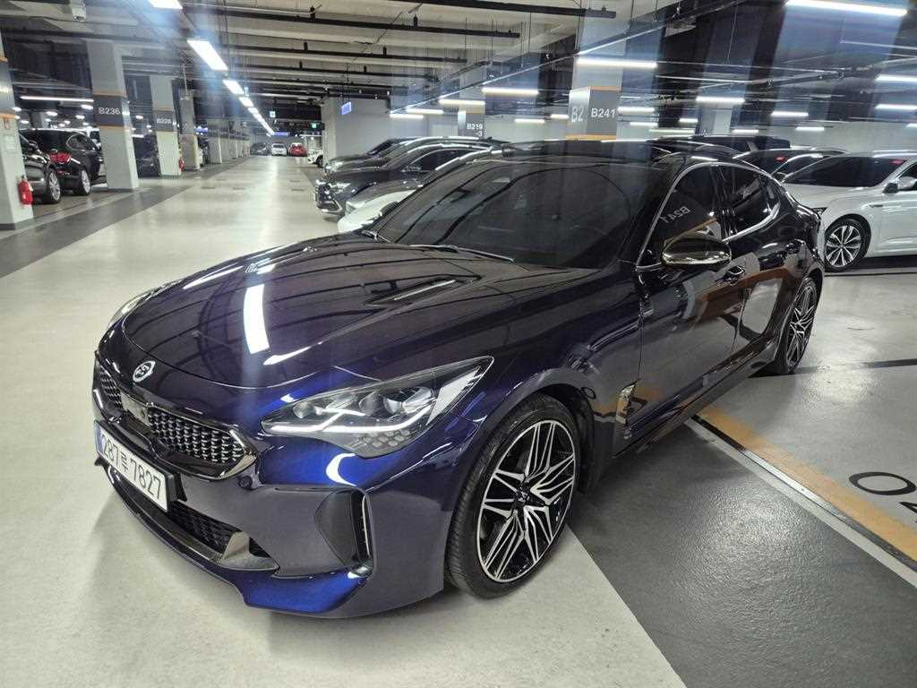 Kia Stinger — photo 02