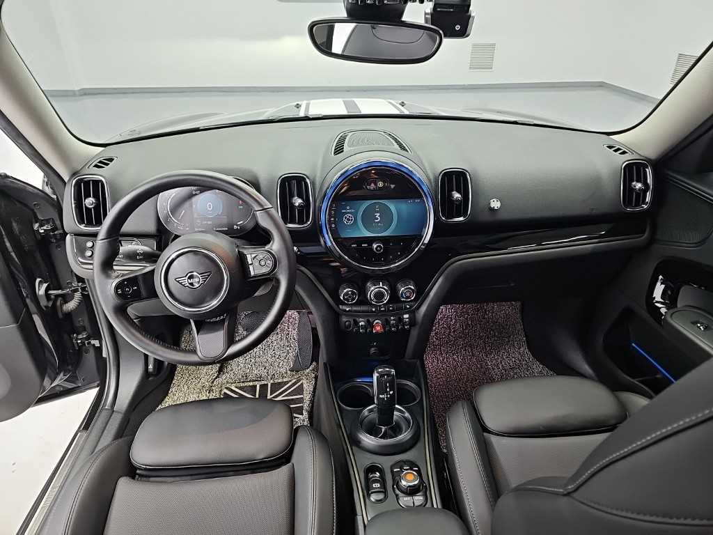 Mini Countryman — photo 07