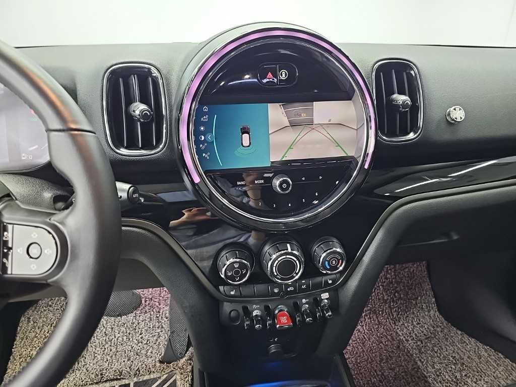 Mini Countryman — photo 10