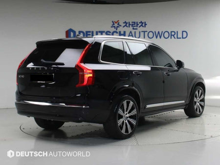 Volvo XC90 — photo 02