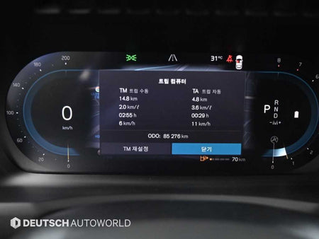 Volvo XC90 — photo 08