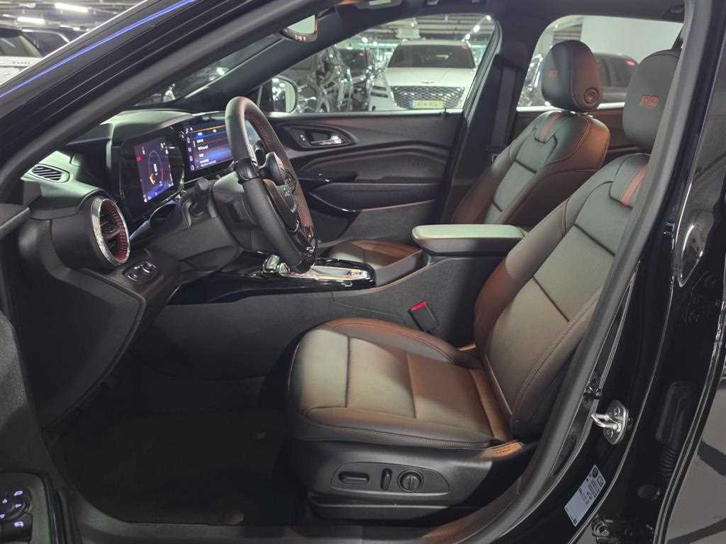 CHEVROLET Trax — photo 16