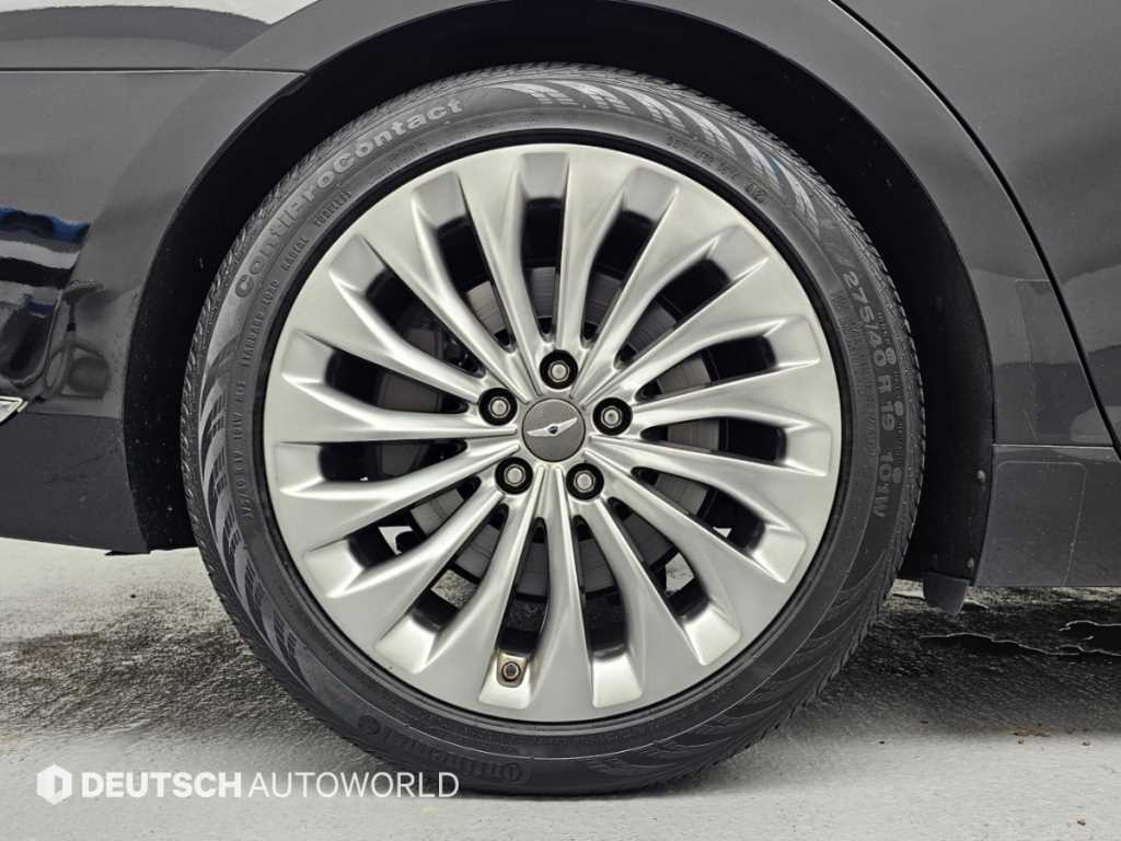Genesis EQ900 — photo 05