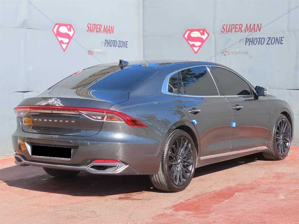Hyundai Grandeur — photo 03