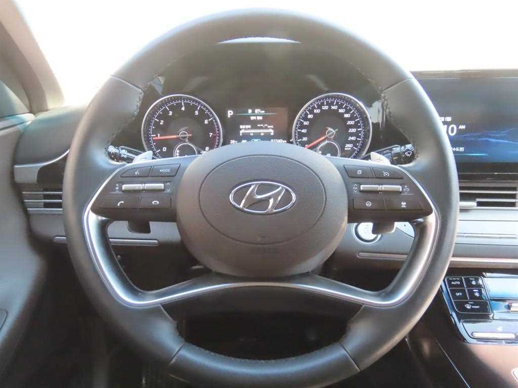 Hyundai Grandeur — photo 10