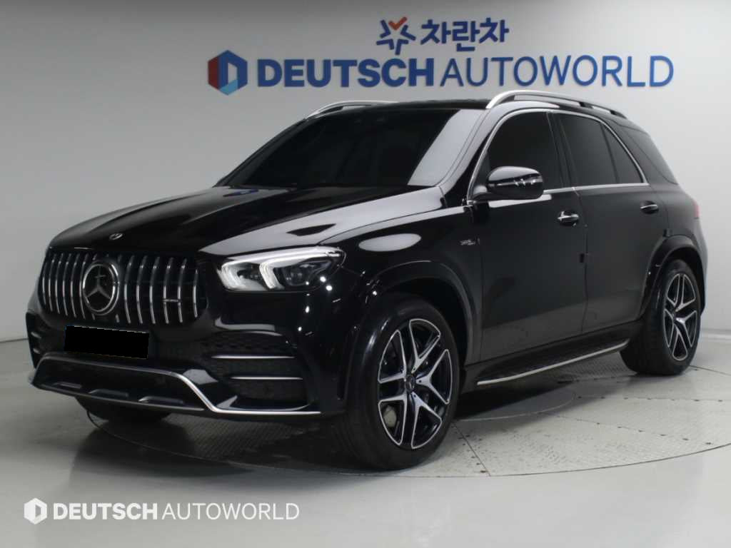 Mercedes-Benz GLE-Class — photo 01