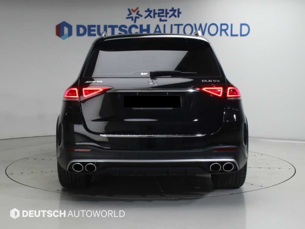 Mercedes-Benz GLE-Class — photo 04