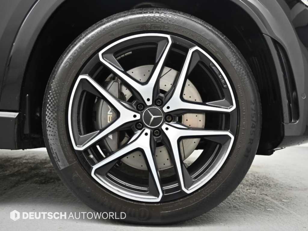 Mercedes-Benz GLE-Class — photo 05