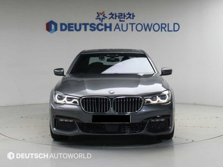 BMW 7-Series — photo 03
