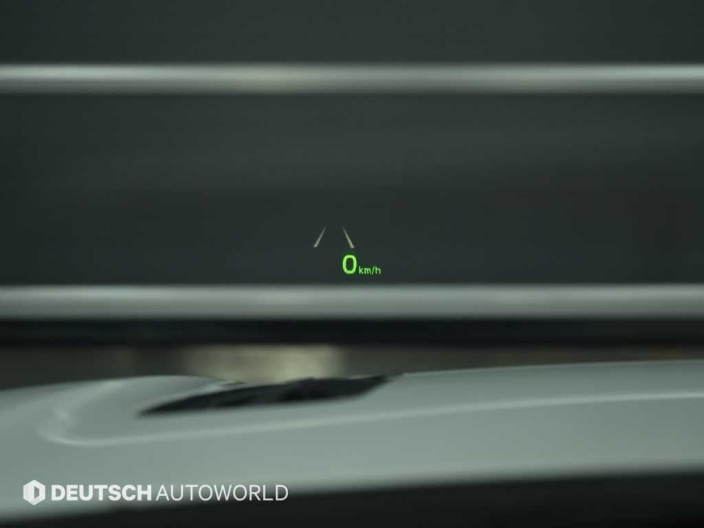 Kia Stinger — photo 17