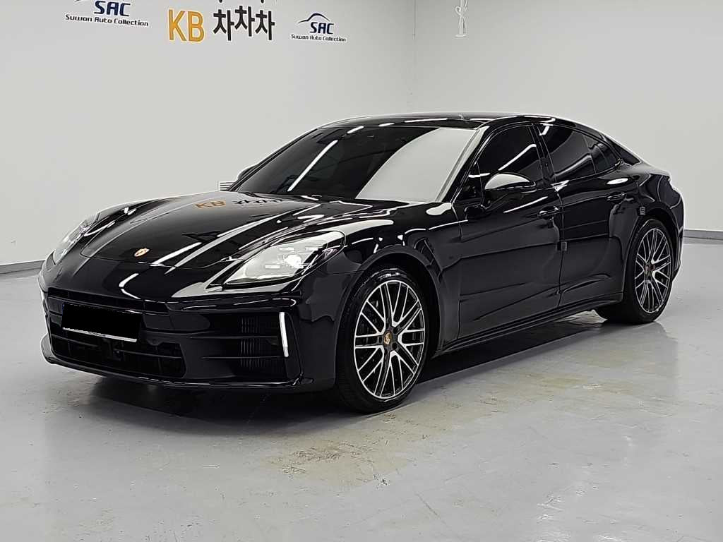 Porsche Panamera — photo 01