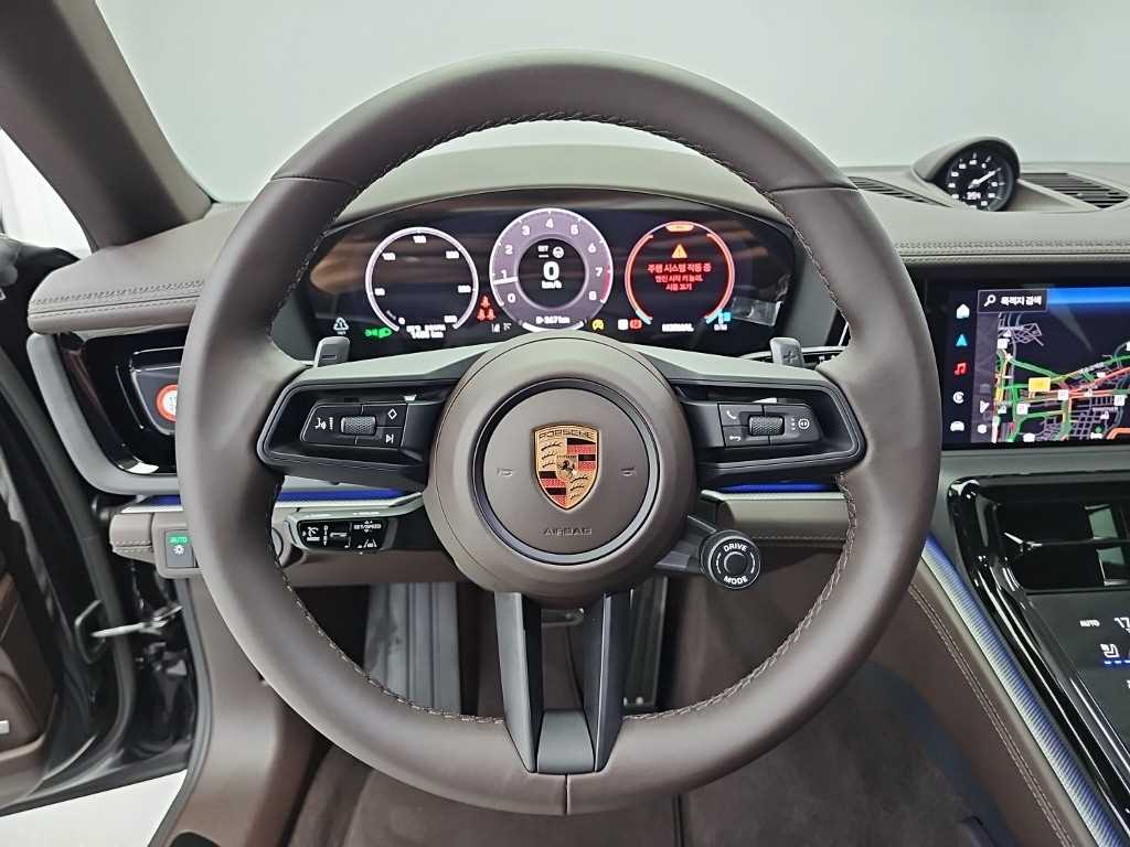 Porsche Panamera — photo 09
