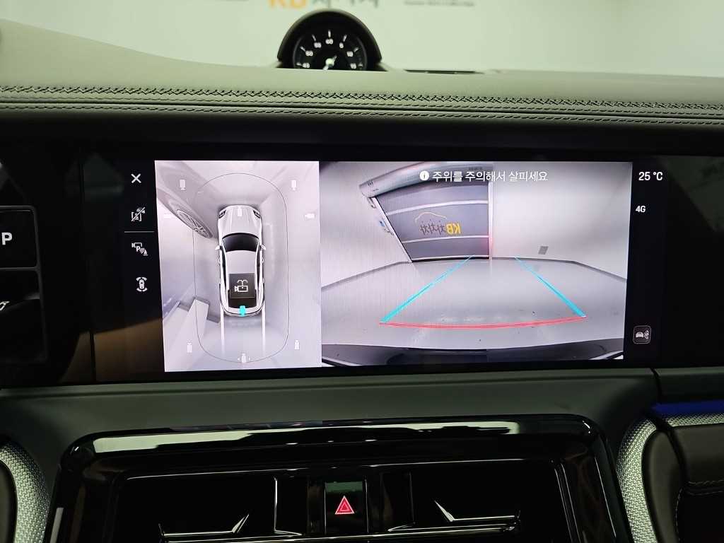 Porsche Panamera — photo 17