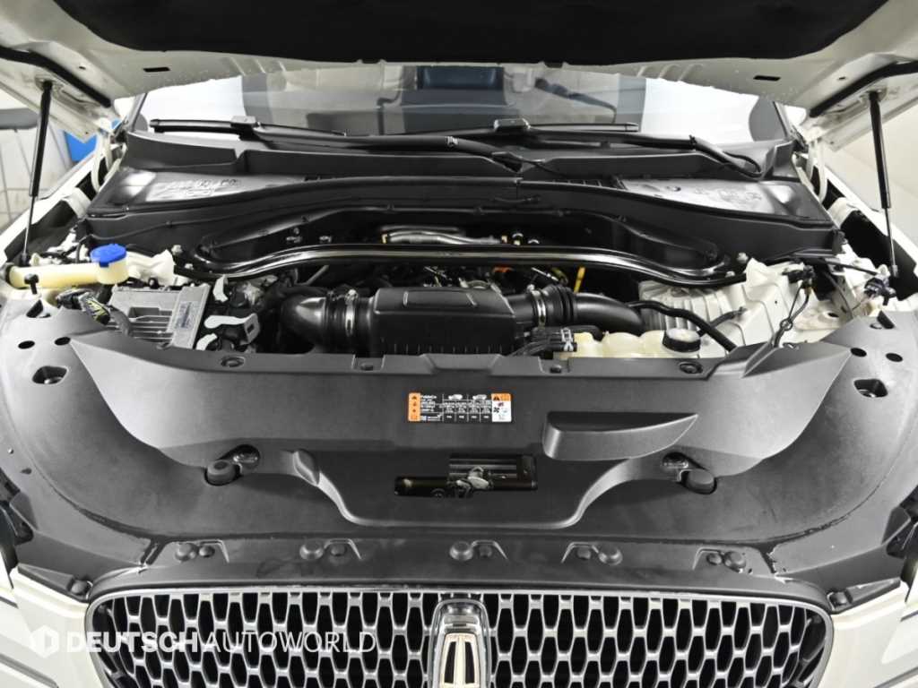 Lincoln Aviator — photo 06