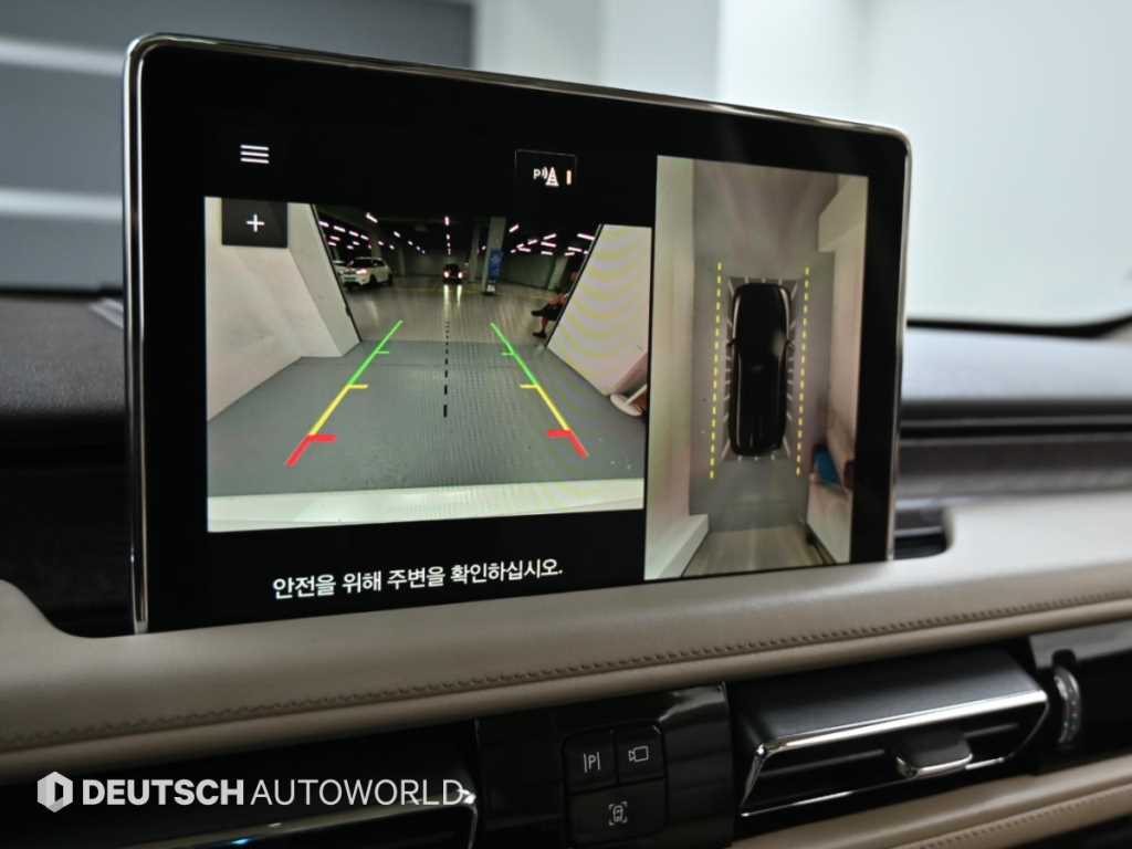 Lincoln Aviator — photo 15