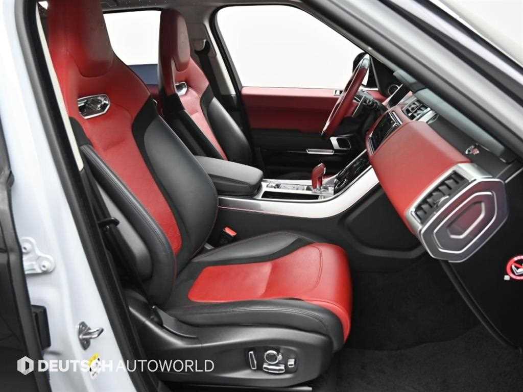Land Rover Range Rover Sport — photo 11