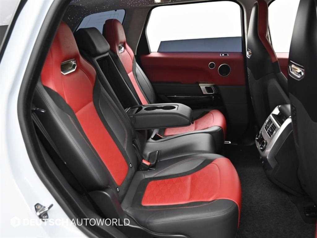 Land Rover Range Rover Sport — photo 13
