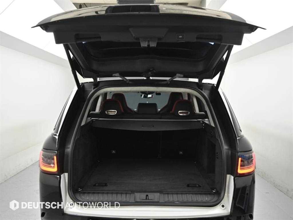Land Rover Range Rover Sport — photo 20