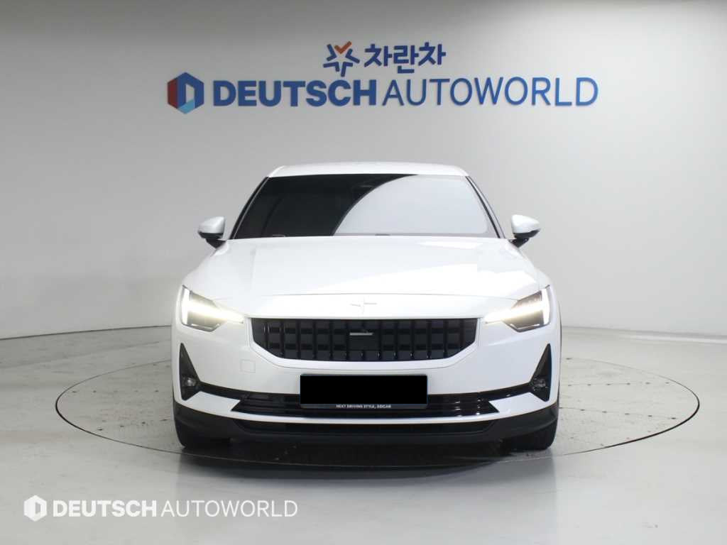 Polestar Polestar 2 — photo 03