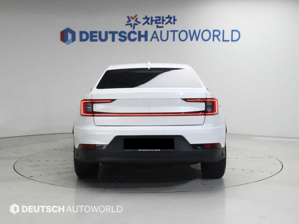Polestar Polestar 2 — photo 04